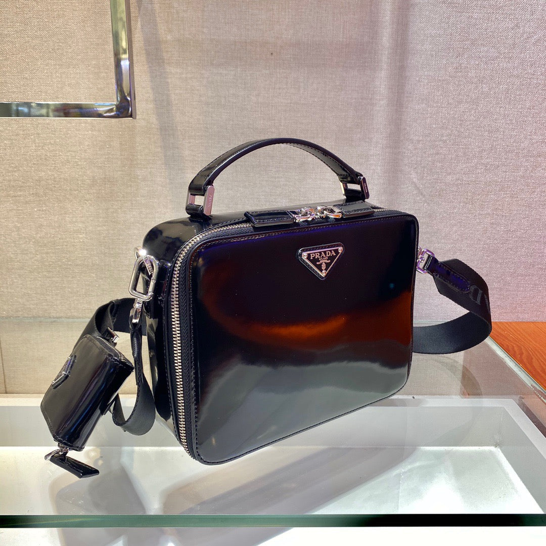 PRA Messenger Bag