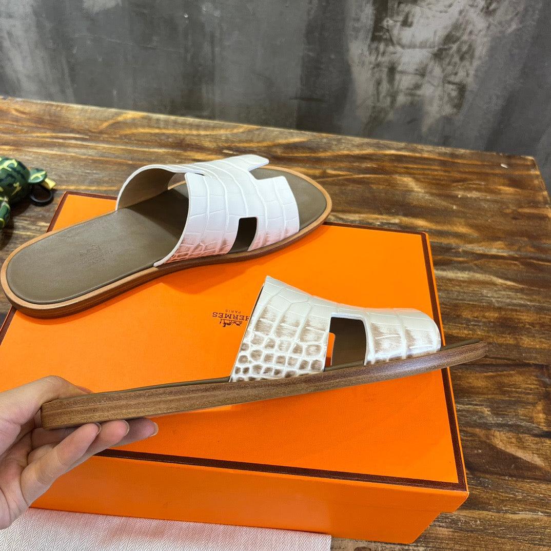HERM Sandal