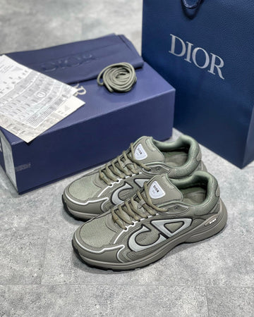 DIO Sneakers