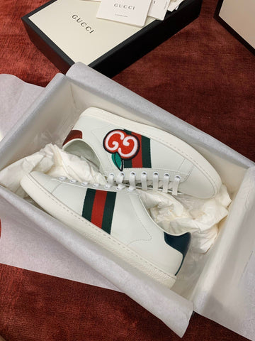 Sneakers & Shoes