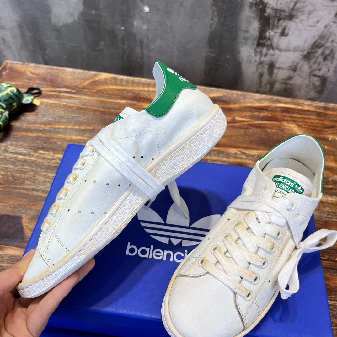 BLCG Sneakers