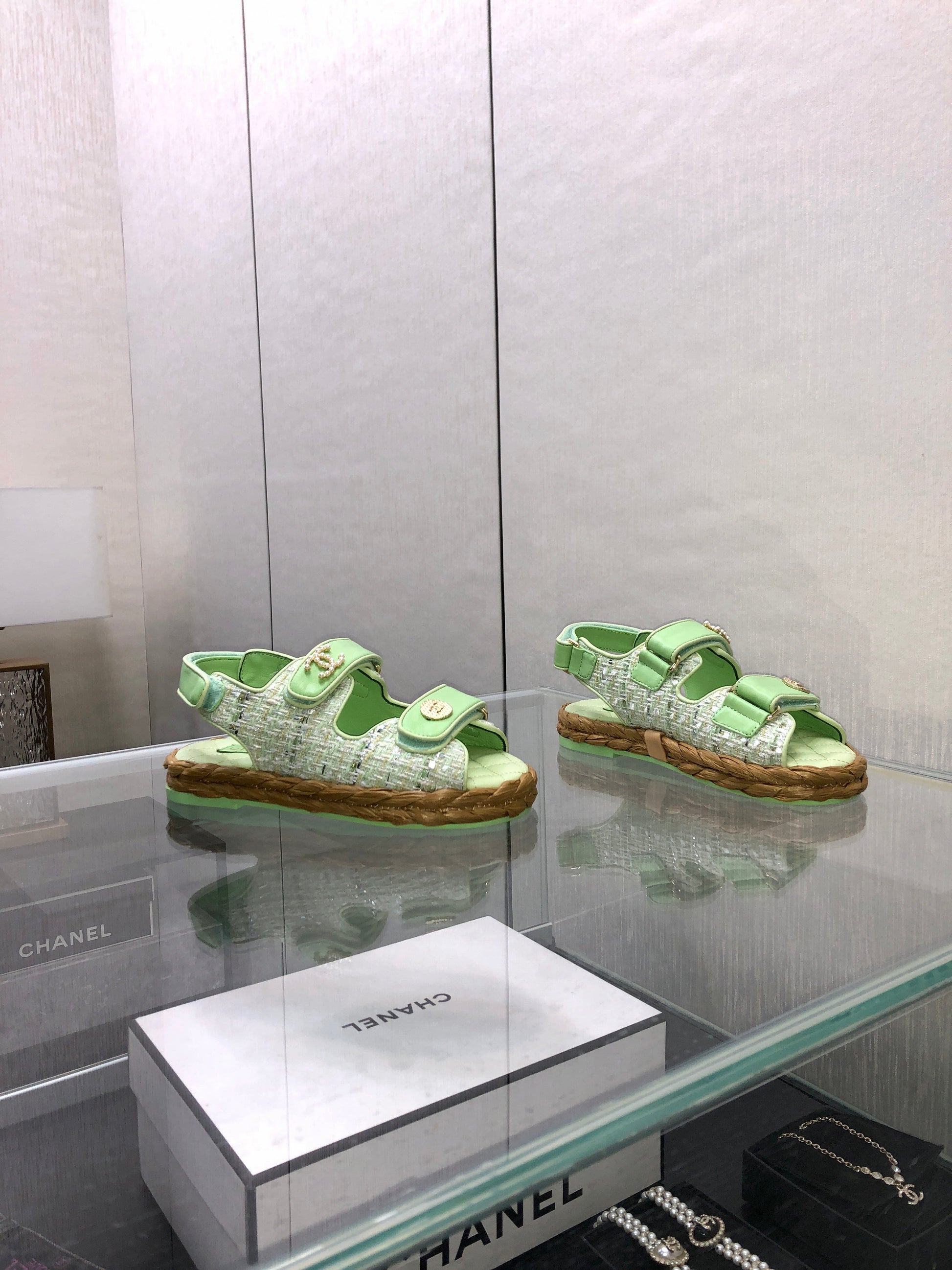 VELCRO SANDALS IN GREEN PASTEL LAMBSKIN AND TWEED FABRIC