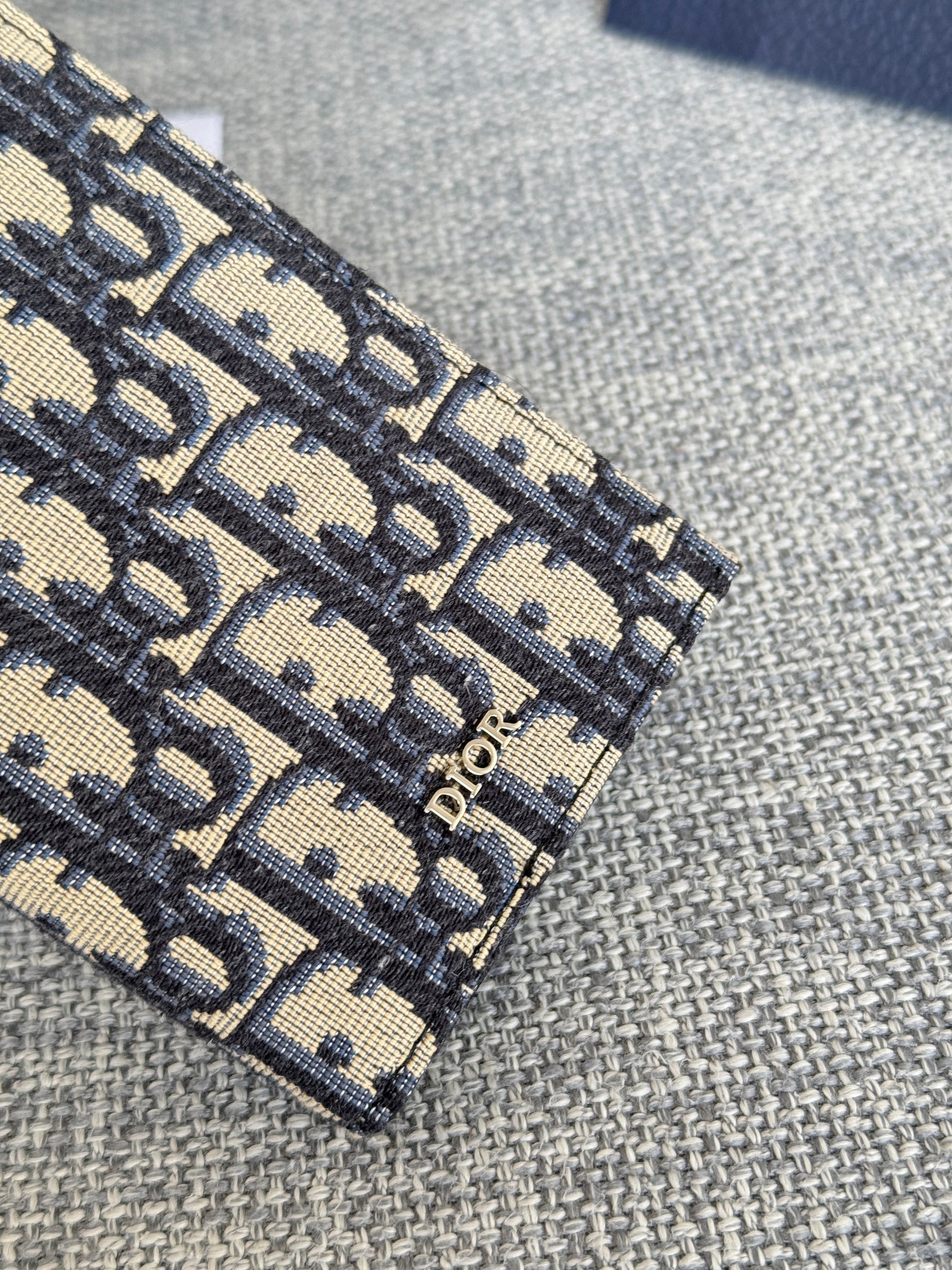 VERTICAL LONG WALLET 19 IN BLUE MONOGRAM OBLIQUE JACQUARD