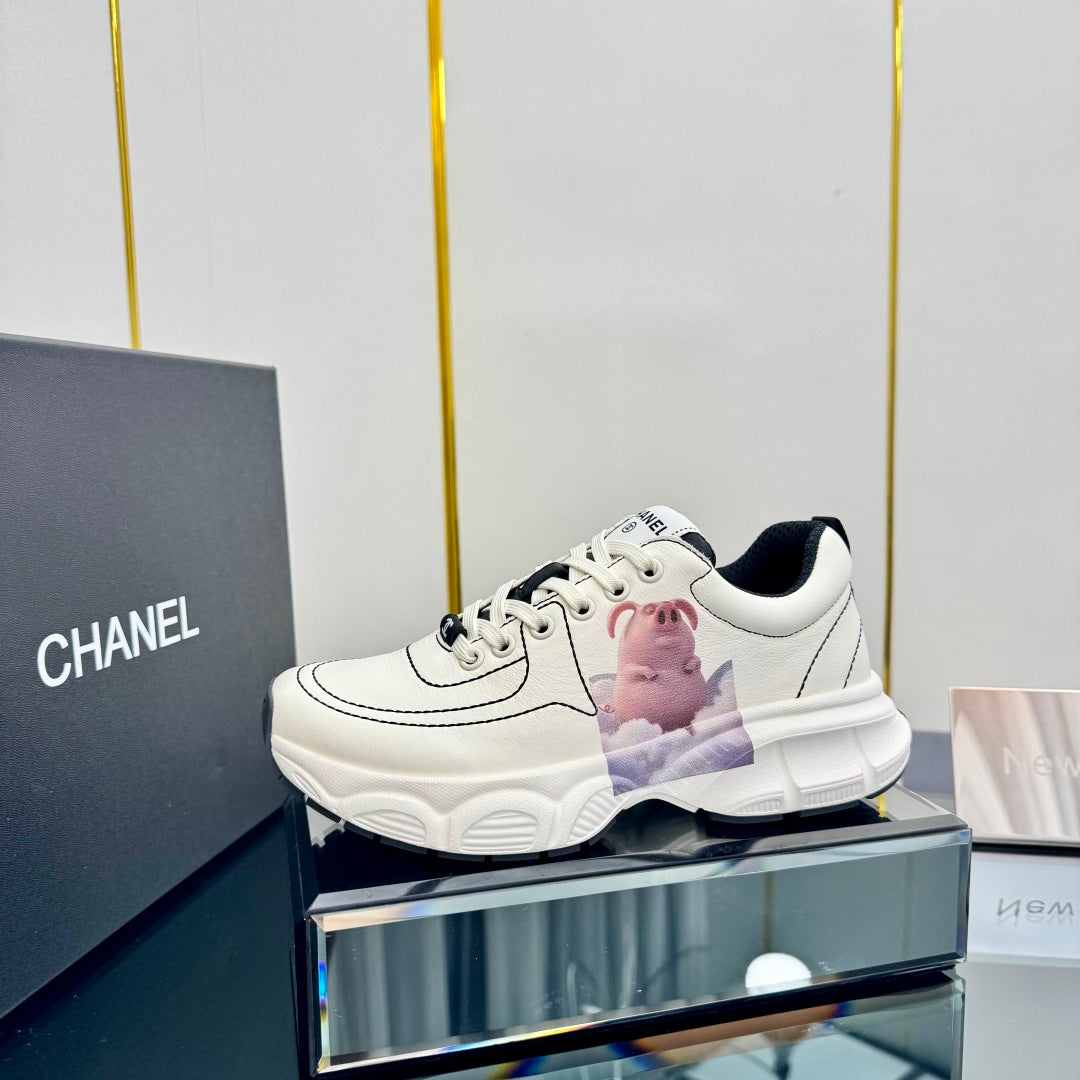 TRAINERS SNEAKER IN WHITE CALFSKIN WITH STICKER 238627