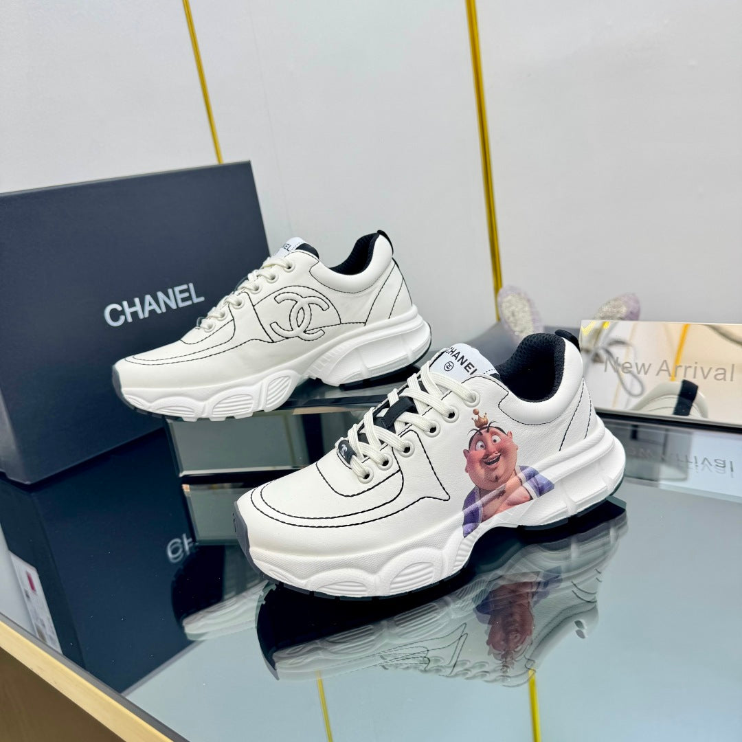 TRAINERS SNEAKER IN WHITE CALFSKIN WITH STICKER 238628