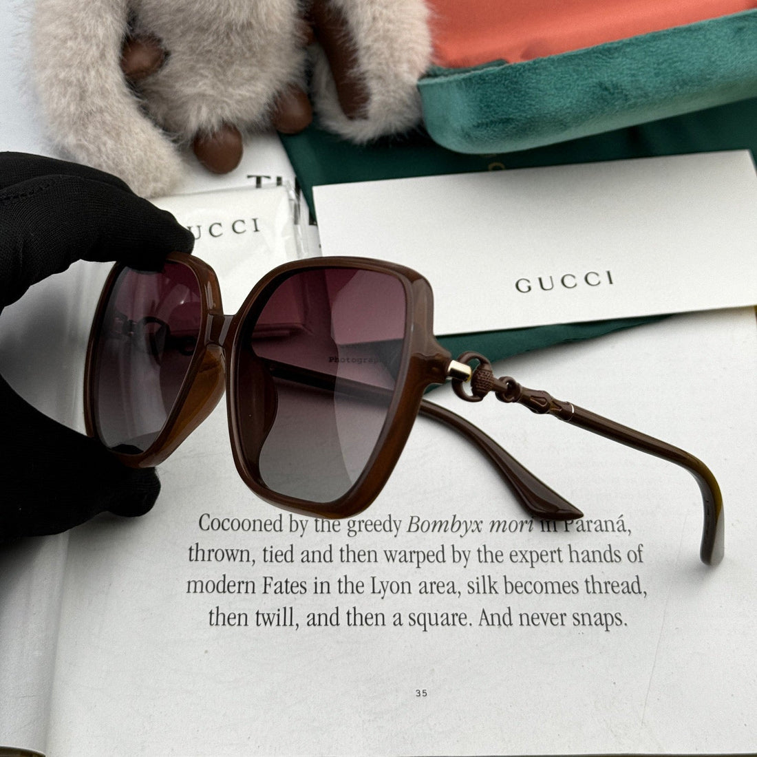 CHAIN LINK DETAIL SQUARE FRAME SUNGLASSES G3612 IN ACETATE