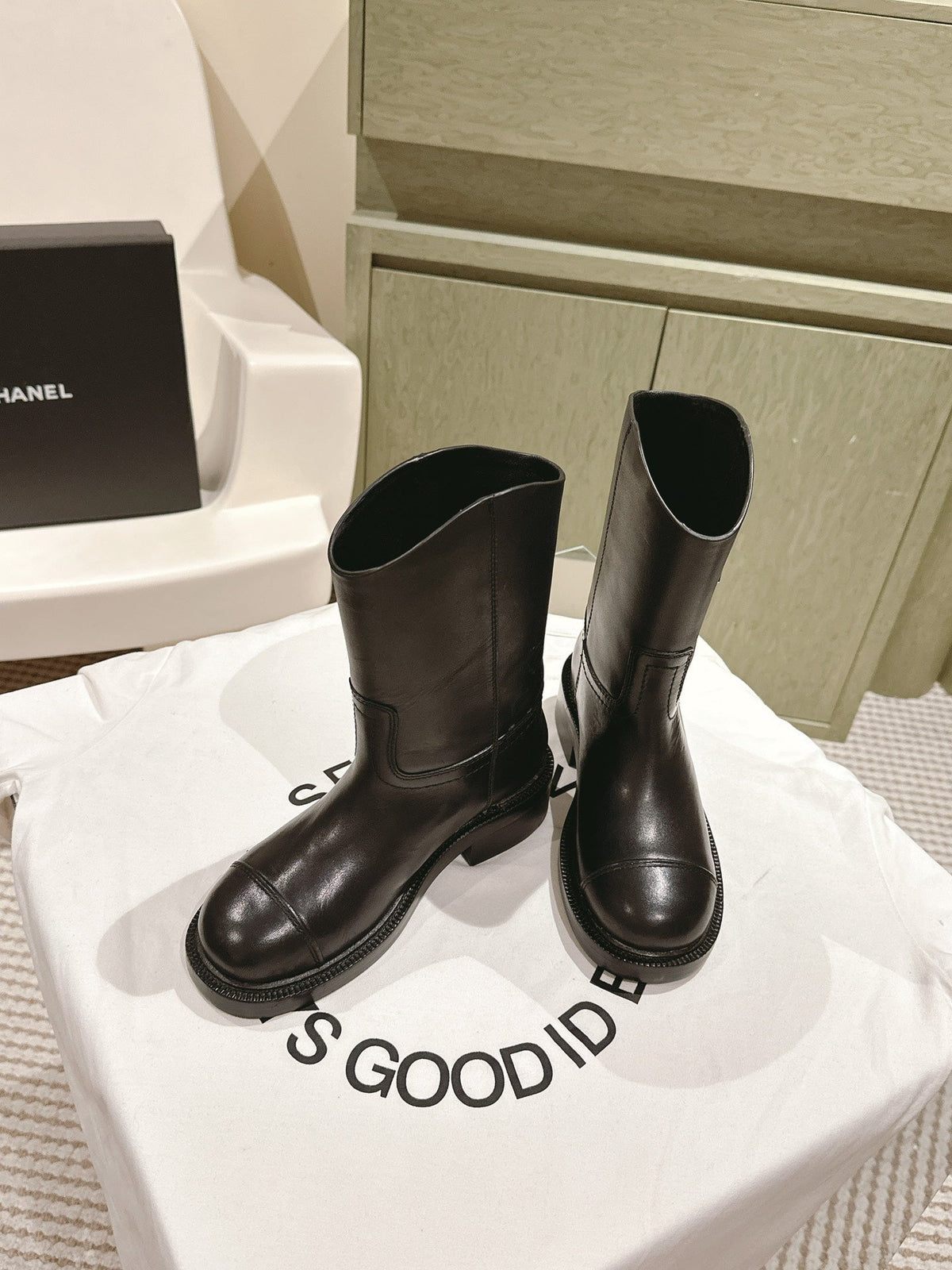 CC SHORT BOOTS BROWN CALFSKIN