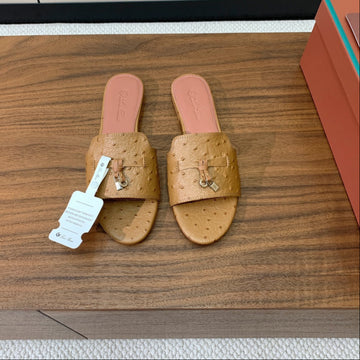 FLAT SLIPPERS IN LIGHT BROWN LAMBSKIN OSTRICH SKIN