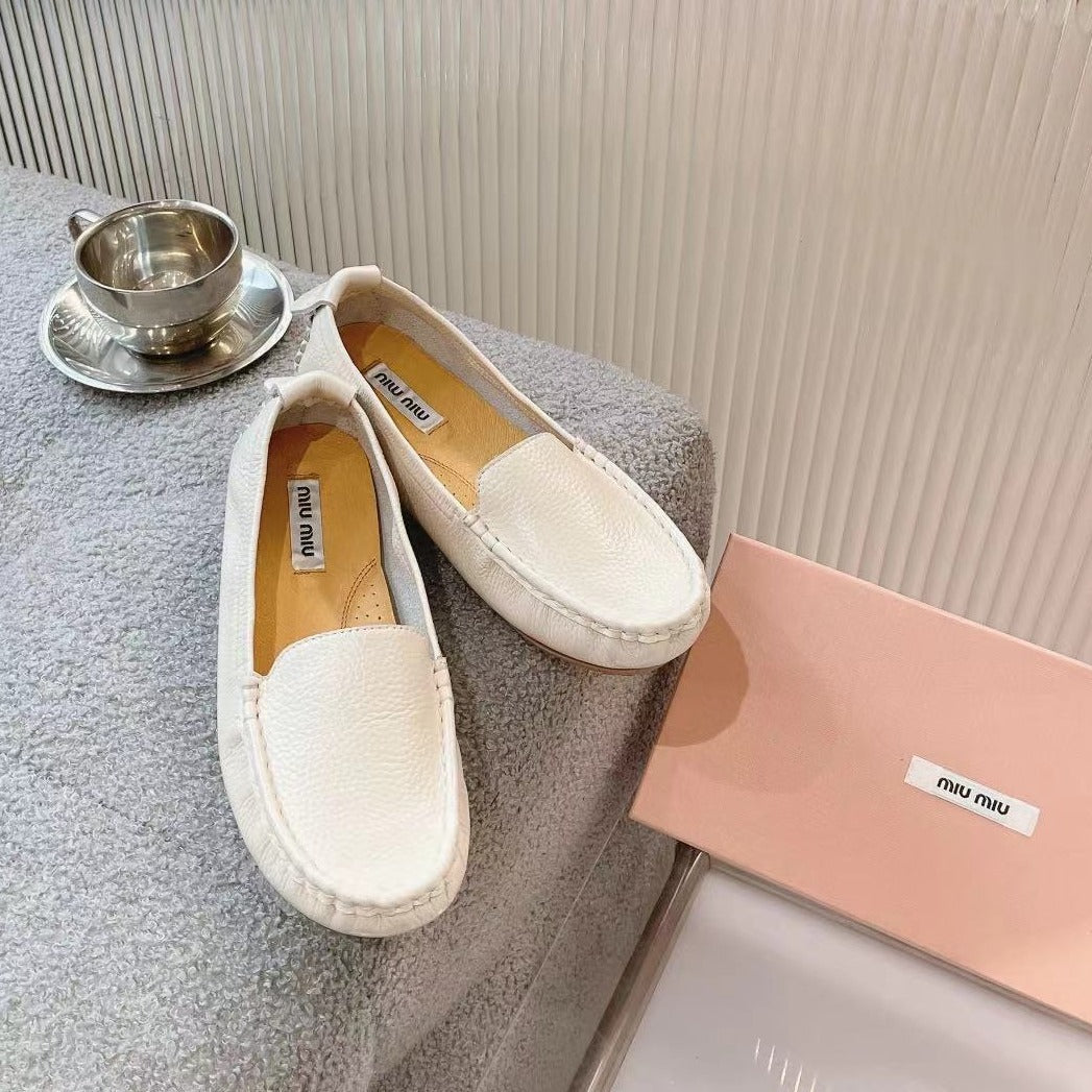 SLIP-ON HAND-SEWN SHOES WHITE CREAM COWHIDE