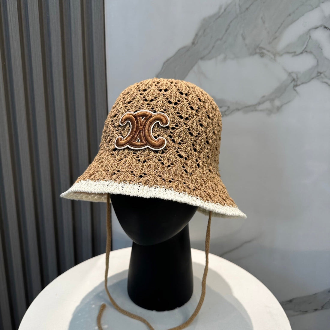 BUCKET HAT MODEL 652270 IN LIGHT BROWN CROCHET