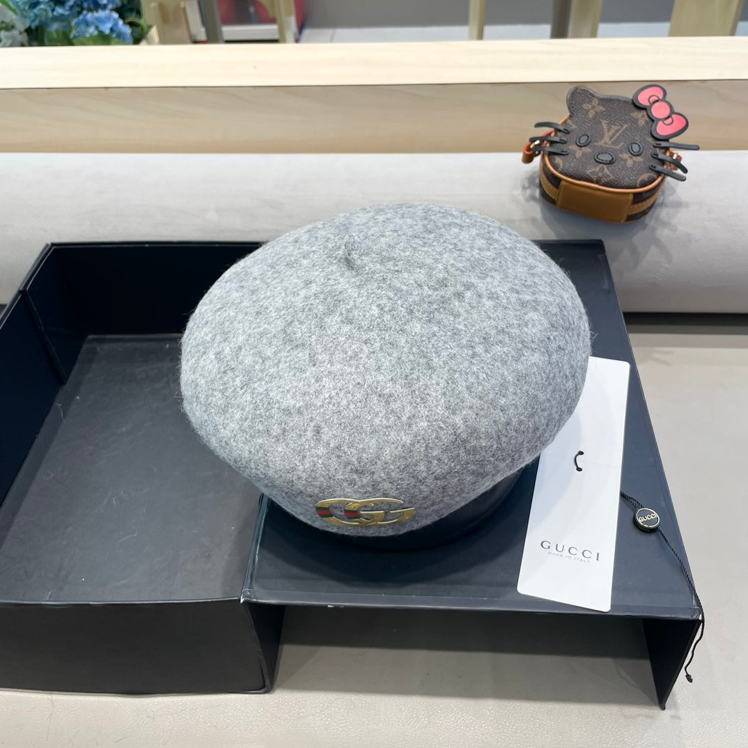 BERET HAT IN ASH GRAY WOOL 406885