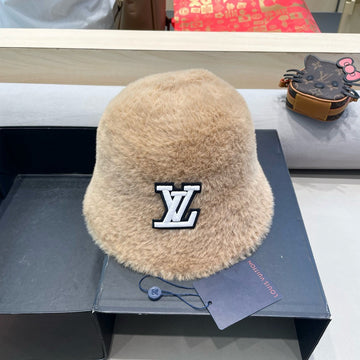 BUCKET HAT IN OATMEAL BEIGE RABBIT FUR 426226