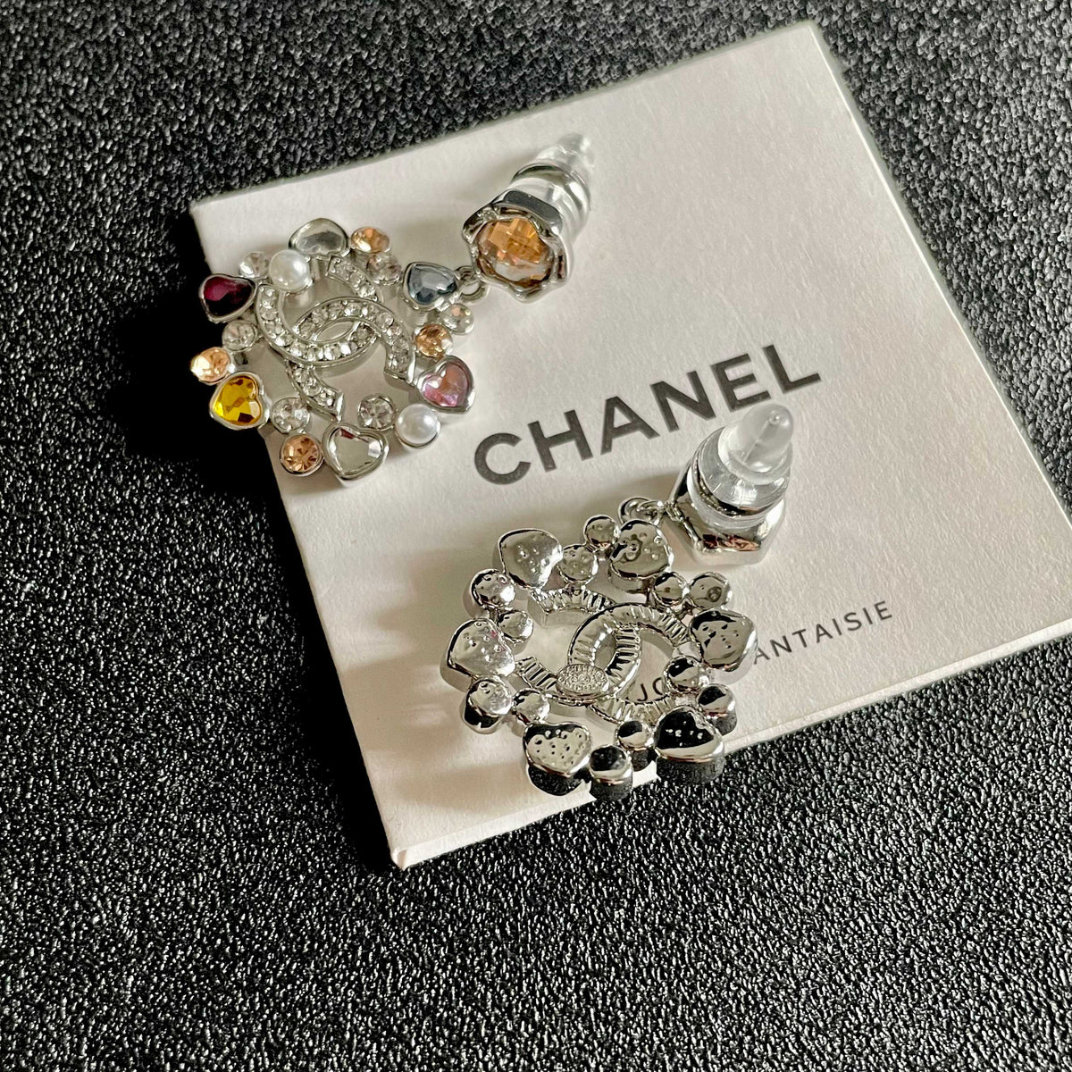 DOUBLE C STUD EARRINGS IN SILVER METAL WHITE PEARL MULTICOLOR STONES