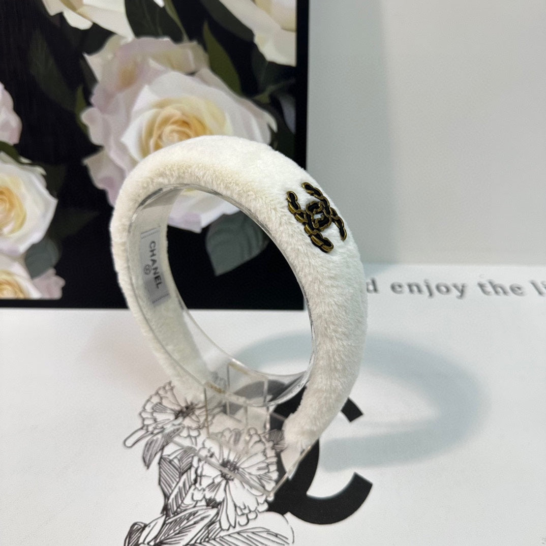 WHITE SHEARLING HEADBAND 151384