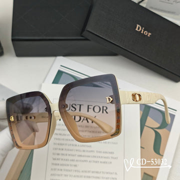 MONTAIGNE SUNGLASS 53032 IN ACETATE