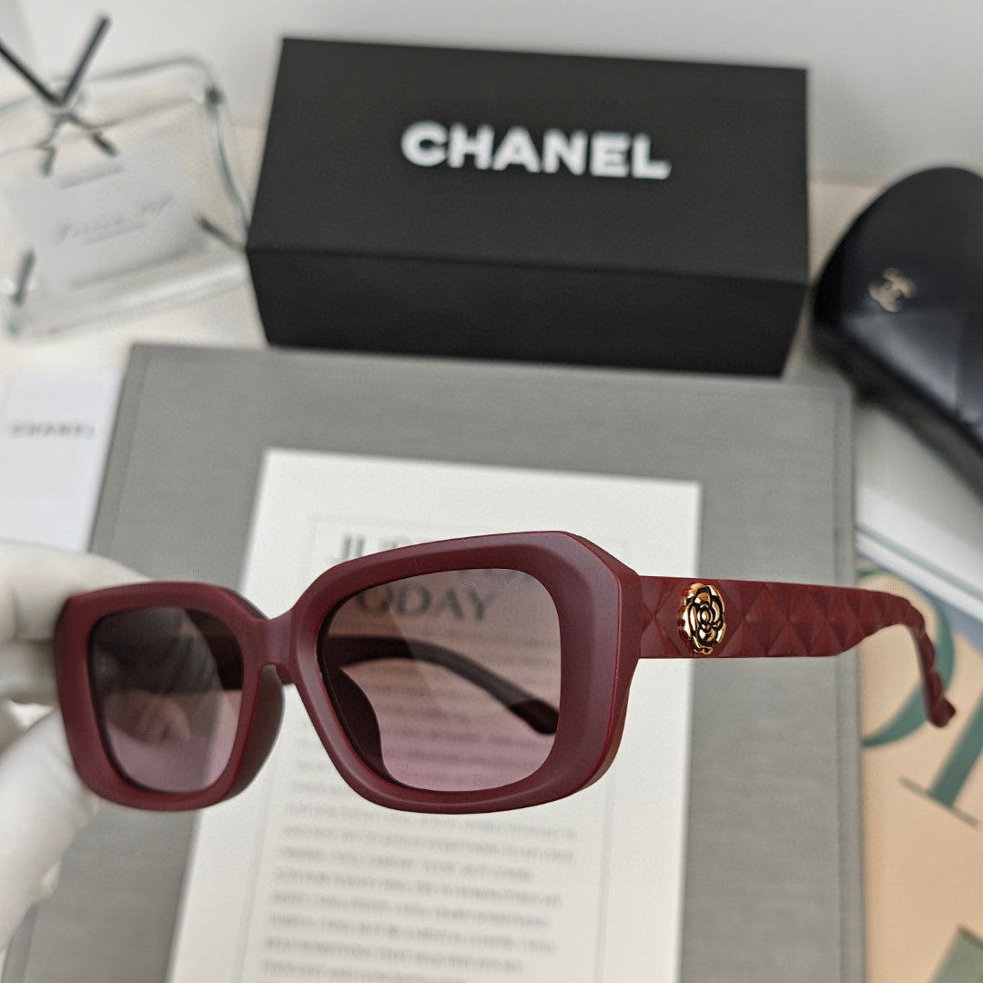 RECTANGULAR SUNGLASSES 55149 IN ACETATE