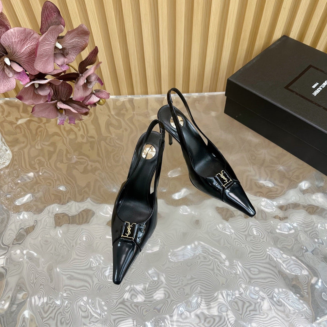 BABYLONE SLINGBACK PUMPS IN BLACK GLOSSY CALFSKIN