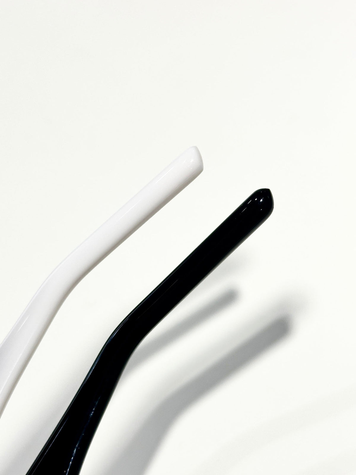 CAT EYE SUNGLASSES SMU52WS IN ACETATE
