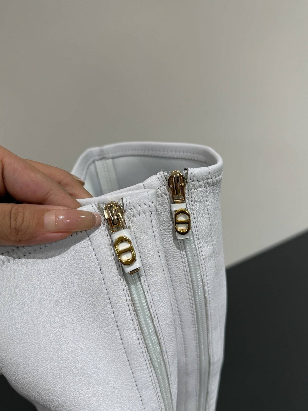 BELLE-D HEELED BOOT WHITE PATENT CALFSKIN