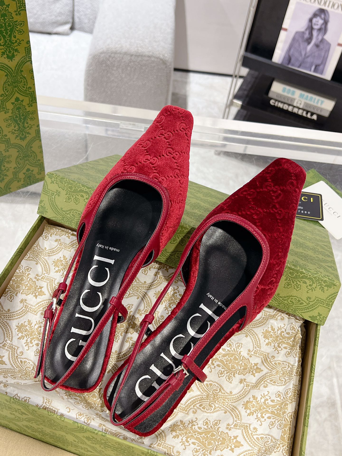 SLINGBACK FLATS IN CHERRY RED VELVET