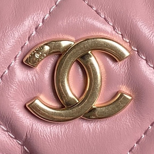 BOWLING BAG 29 IN BABY PINK CALFSKIN GOLD HARDWARE