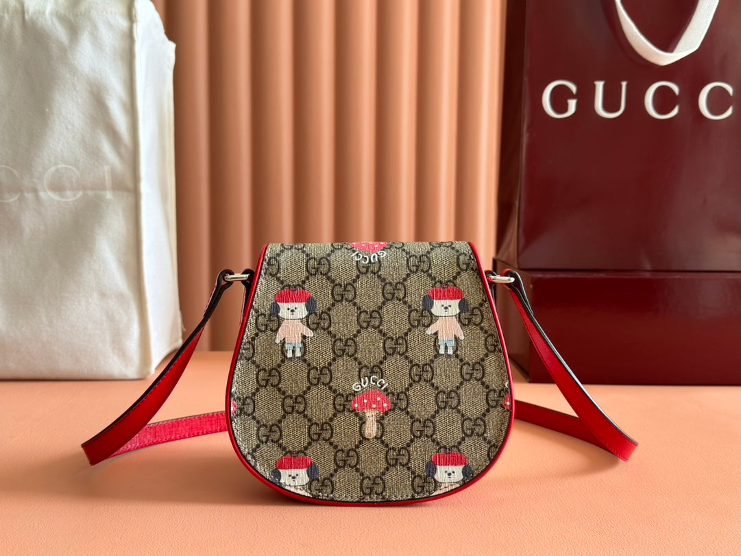 CHILDREN'S PRINTED GG SHOULDER BAG IN BEIGE AND DARK BROWN GG CANVAS RED TRIM