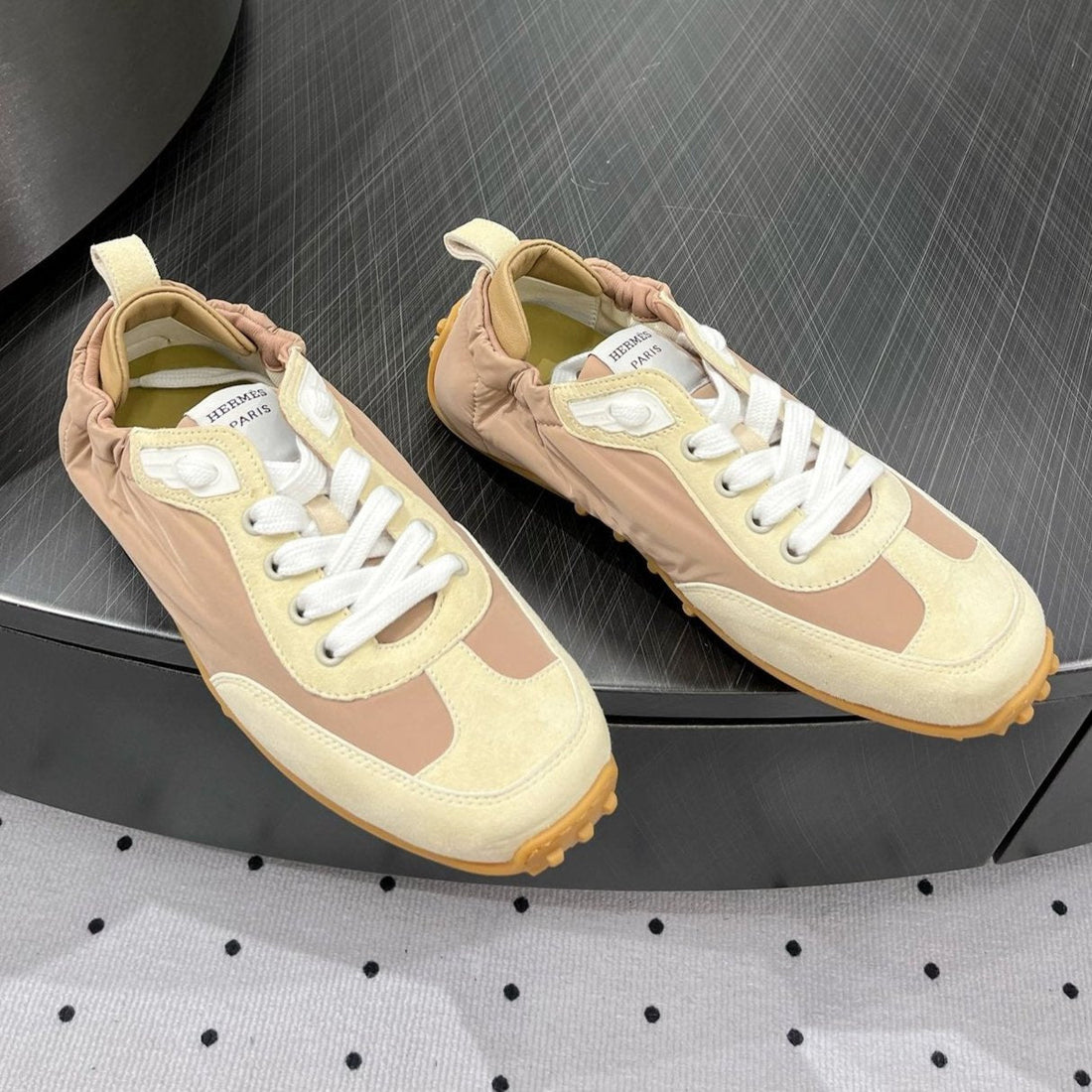 TRAIL SNEAKER IN BISQUE MIX FRENCH BEIGE SUEDE