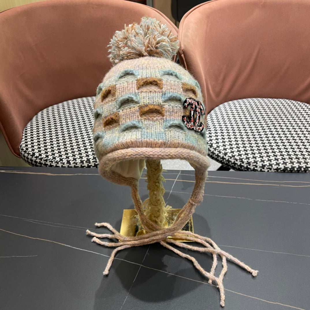 KNITTED WOOL HAT COLORFUL 425767