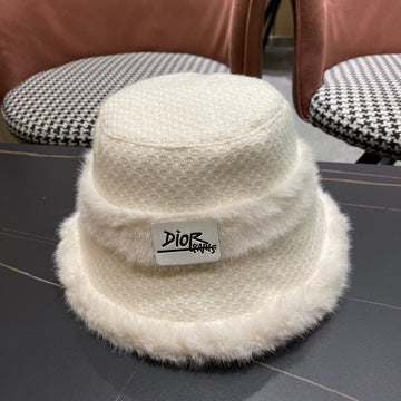 KNITTED BUCKET HAT IN WHITE FABRIC AND RABBIT FUR 431198