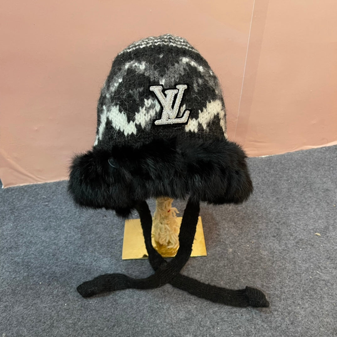 KNITTED WOOL HAT COLORFUL 436580