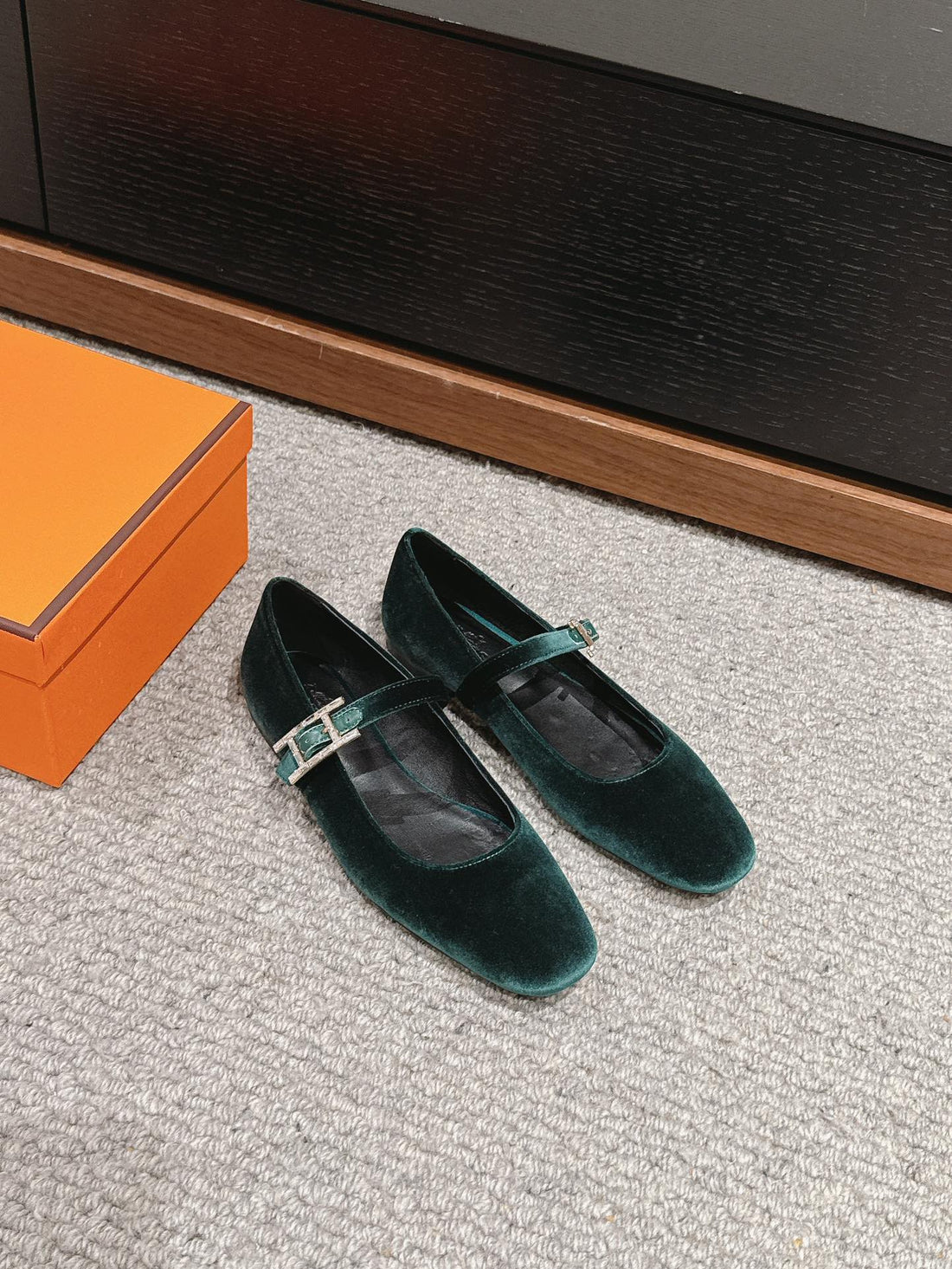 JANE BALLET FLAT CASTLETON GREEN VELVET