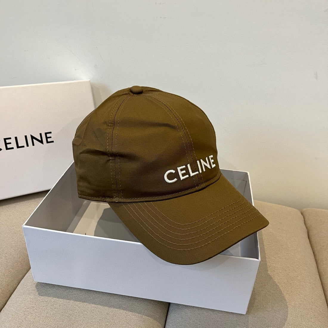 BASEBALL CAP MODEL 650193 IN BROWN FABRIC