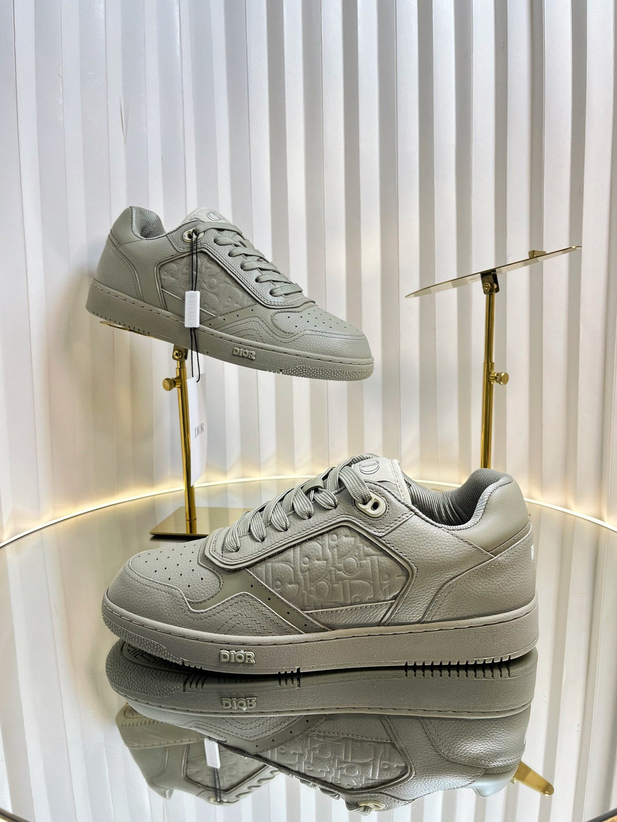 B27 LOW-TOP SNEAKER TROUT GRAY SMOOTH CALFSKIN
