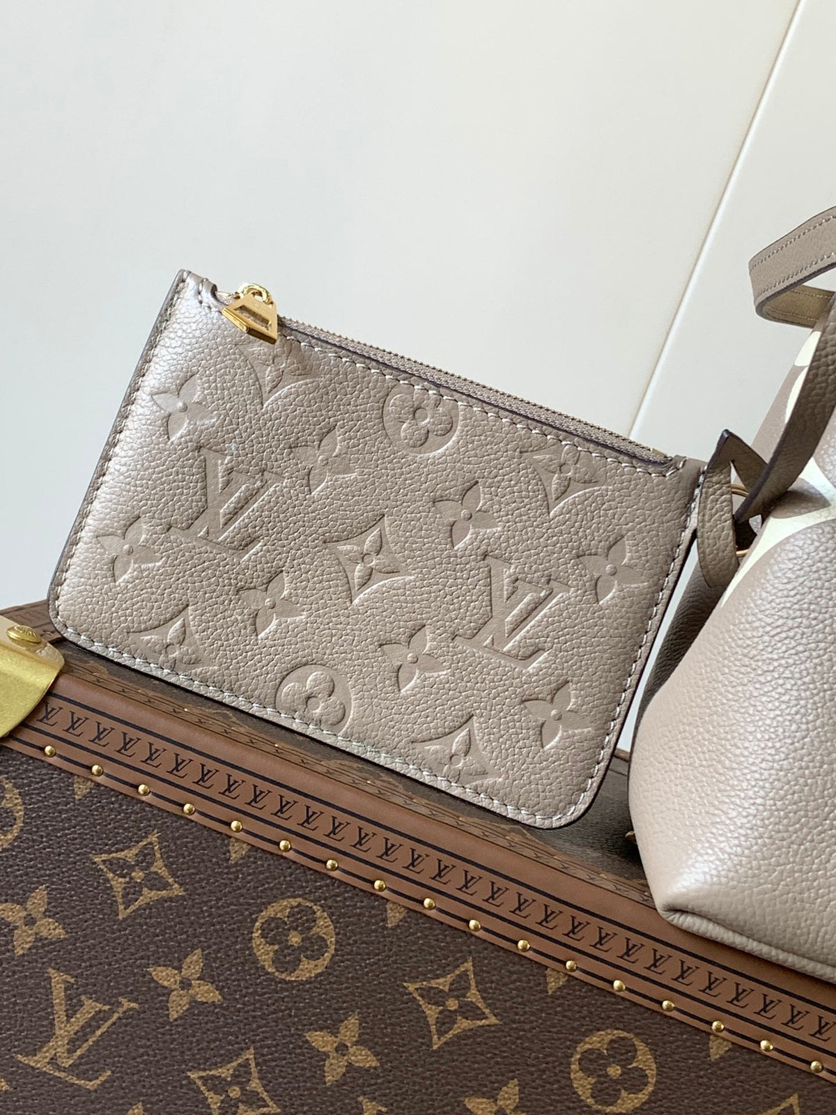 BUNDLE BAG 28 IN CREAM MIX GREY MONOGRAM EMPREINTE COWHIDE
