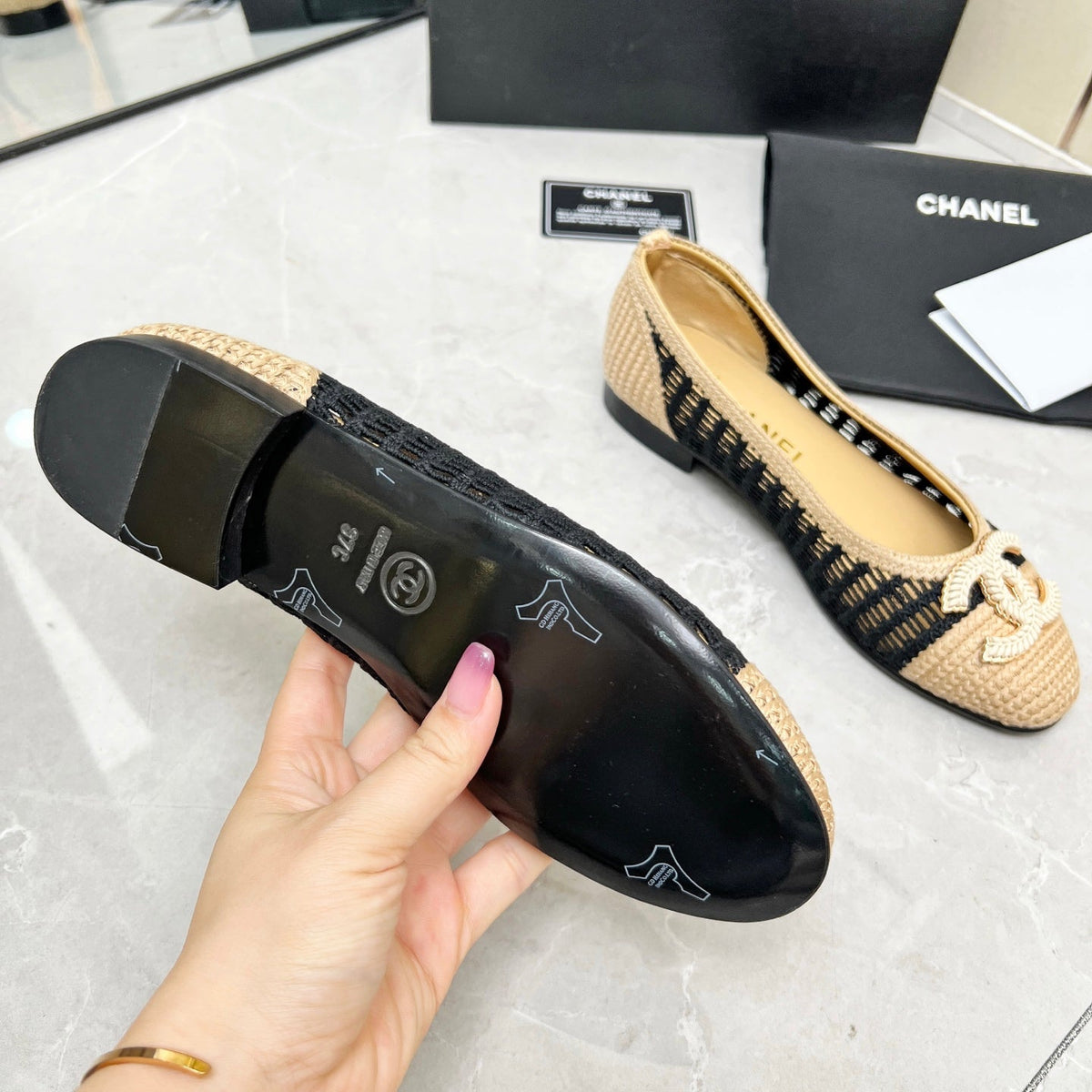 BALLET FLAT 10 MM IN BLACK MIX BEIGE RAFFIA