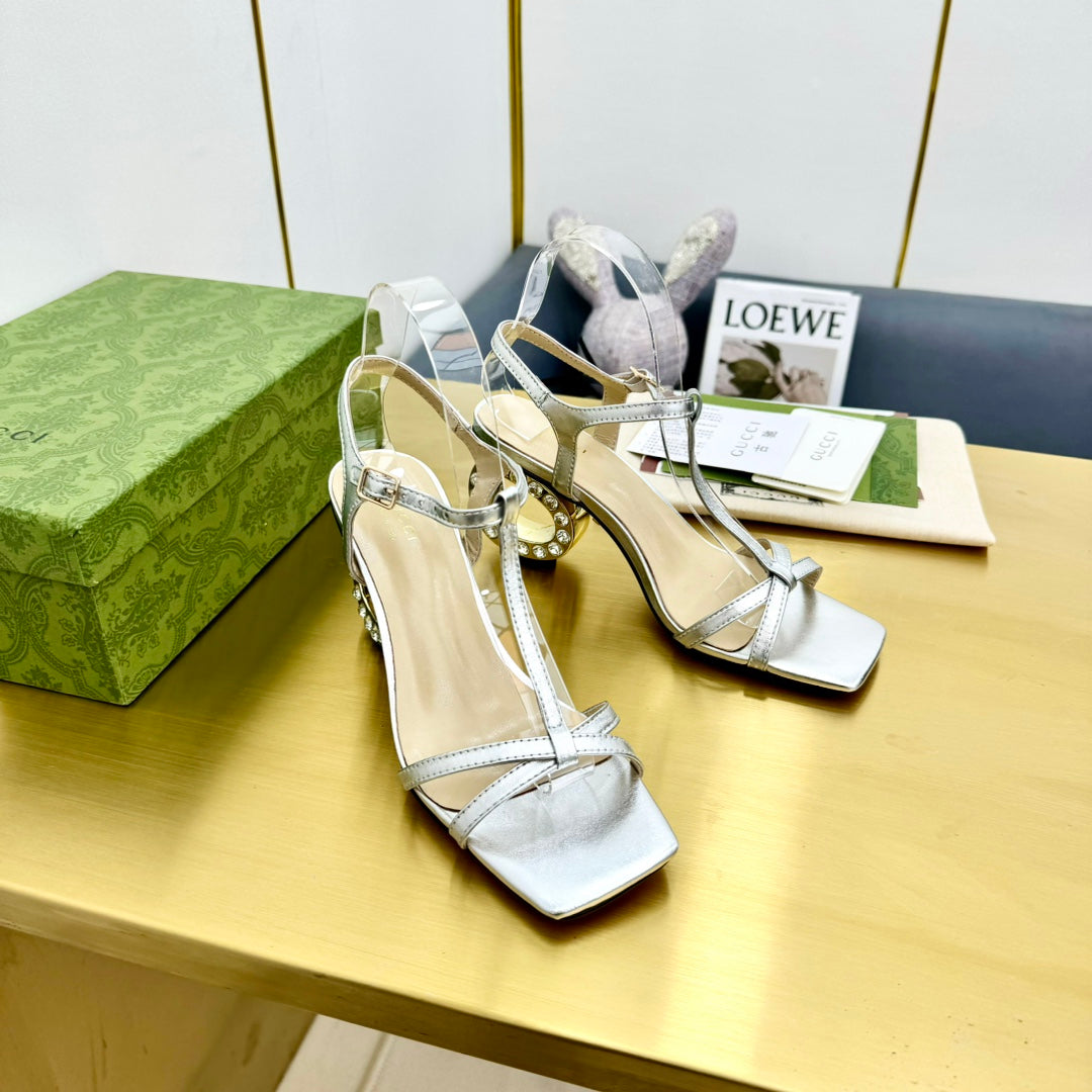 MEDIUM-HEEL SANDAL IN SILVER CALFSKIN GOLD HARDWARE WITH RHINSTONES