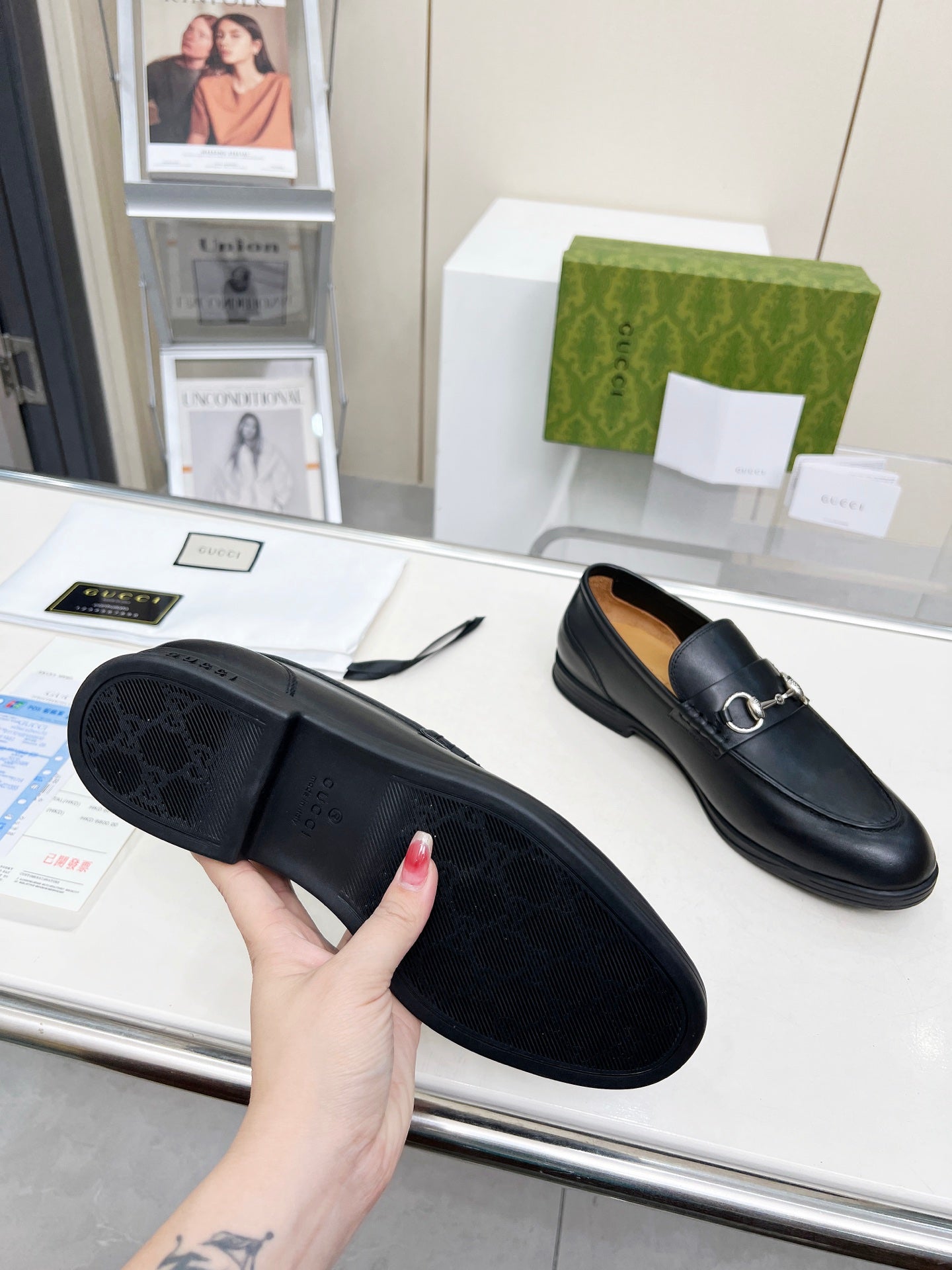 LOAFERS WITH SILVER HARDWARE IN BLACK SMOOTH CALFSKIN